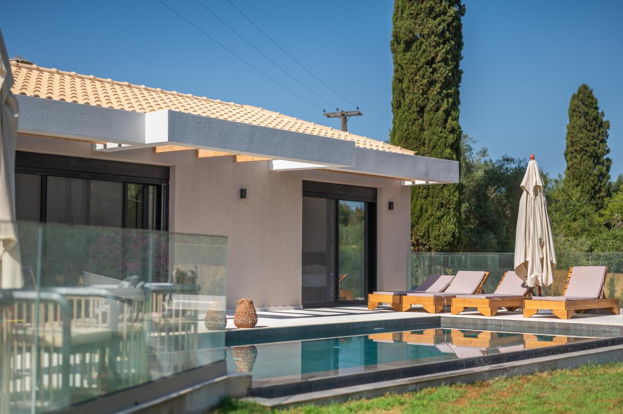 Villa Danai *